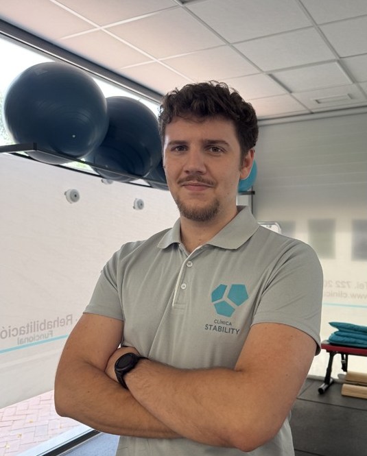 Llorenç Sanchis Díaz. Fisioterapeuta y readaptador. Fisioterapeuta y preparador físico. Especialista en disfunciones musculoesqueléticas y readaptación.