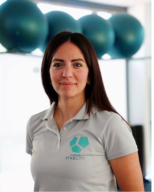 Mar Ruiz. Fisioterapeuta. Fisioterapeuta de Fundación Levante UD. Especialista en fisiopilates. Especialista en ejercicio terapéutico para pre y post-embarazo. Especialista en fisioterapia geriátrica y neurología.
